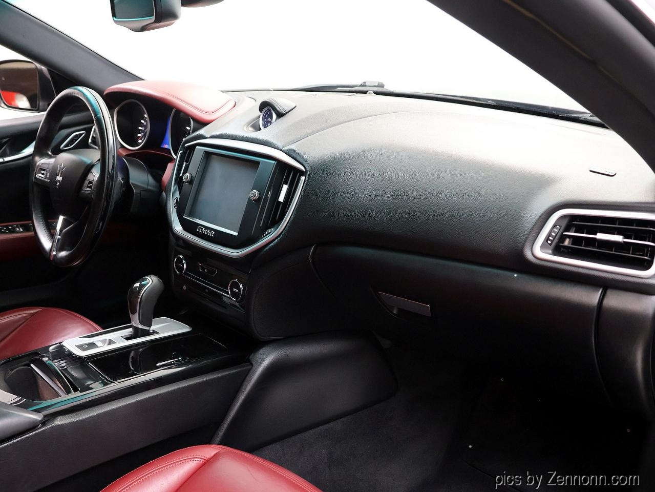 Maserati Ghibli 4dr Sdn S Q4 2016