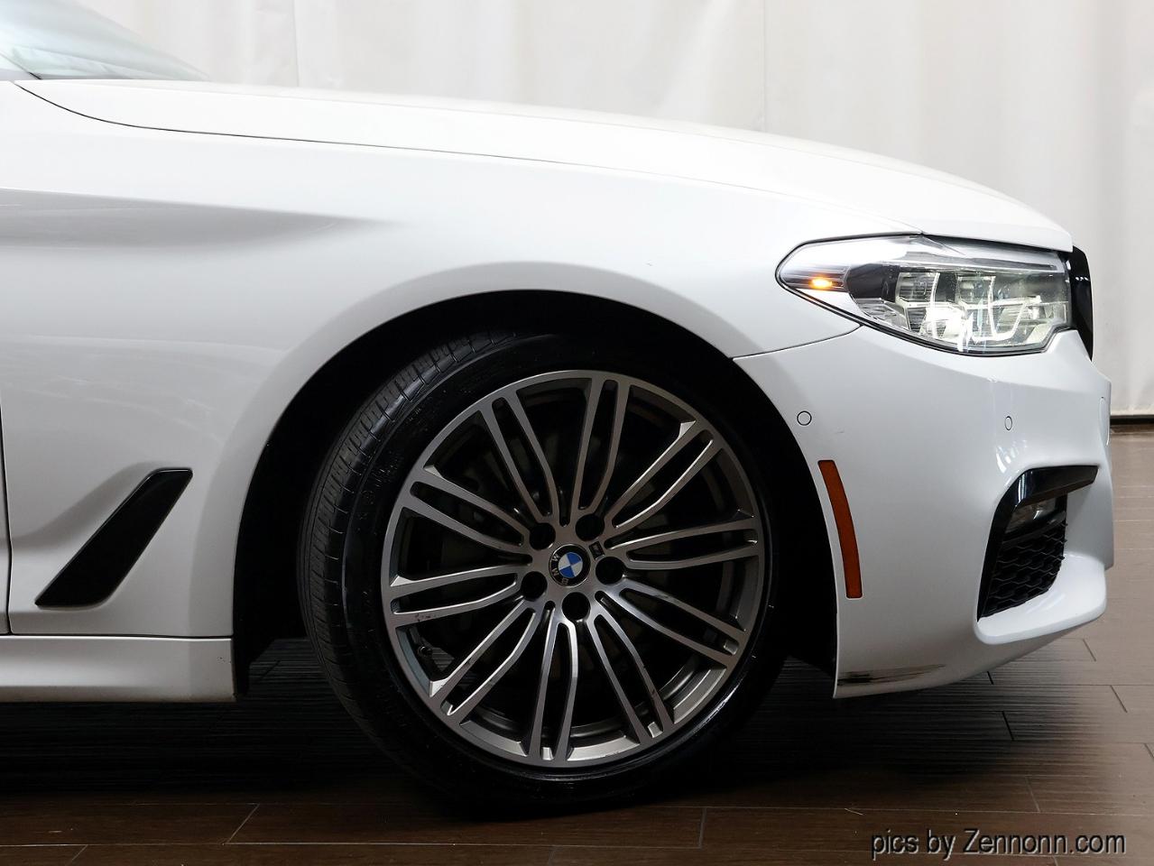 BMW 5 Series 540i xDrive Sedan 2017