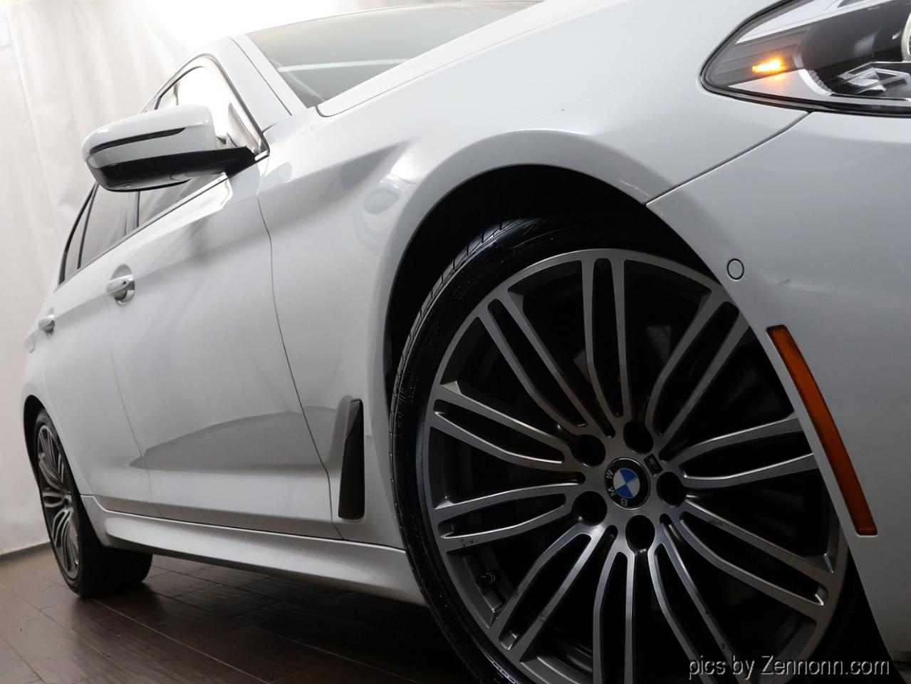 BMW 5 Series 540i xDrive Sedan 2017