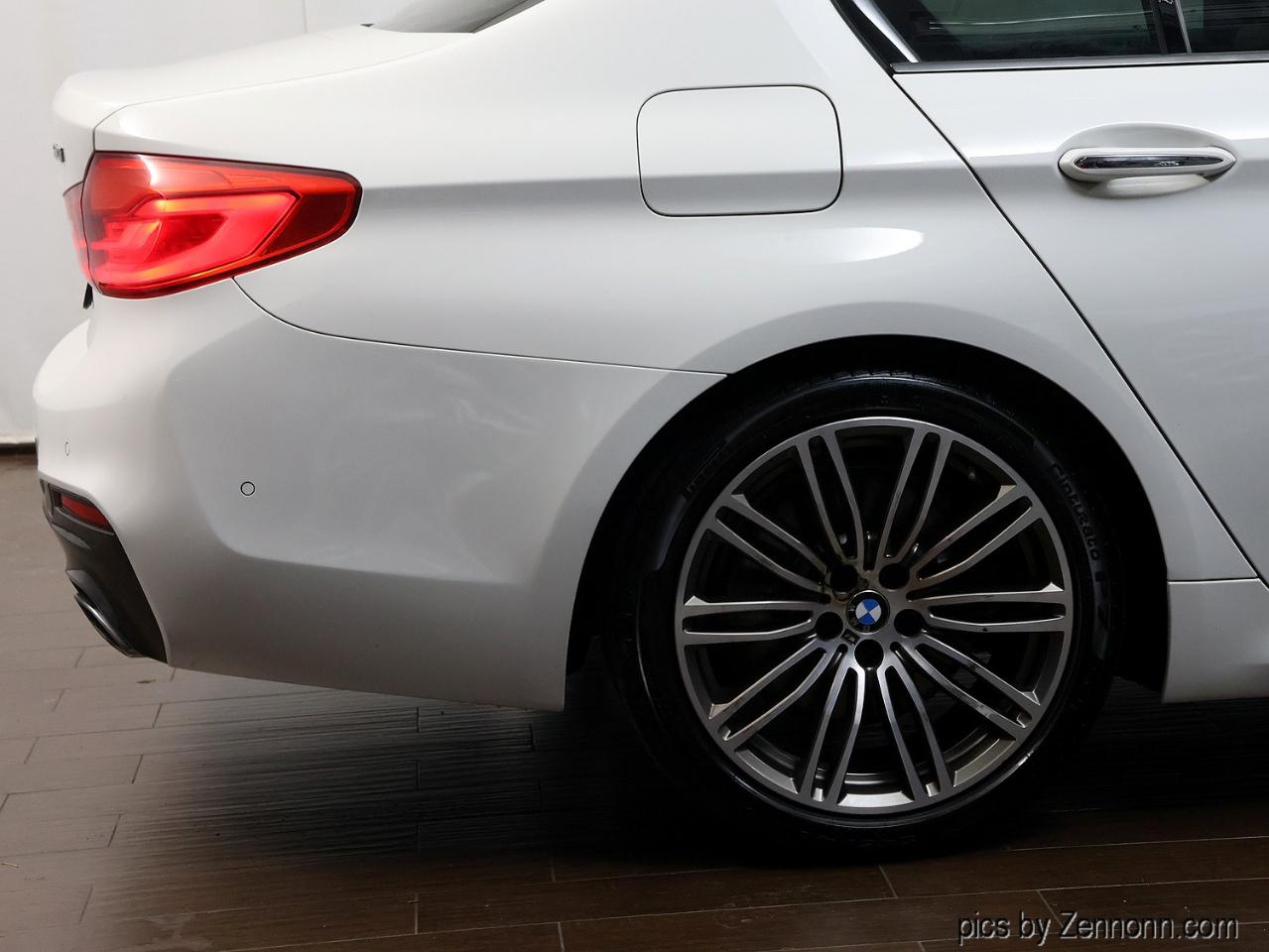BMW 5 Series 540i xDrive Sedan 2017