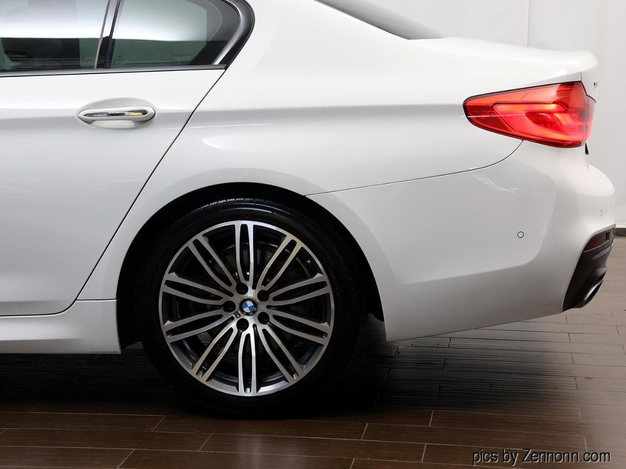 BMW 5 Series 540i xDrive Sedan 2017
