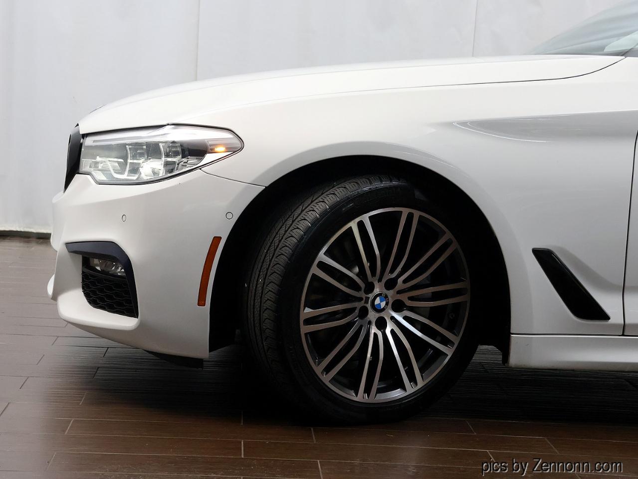 BMW 5 Series 540i xDrive Sedan 2017