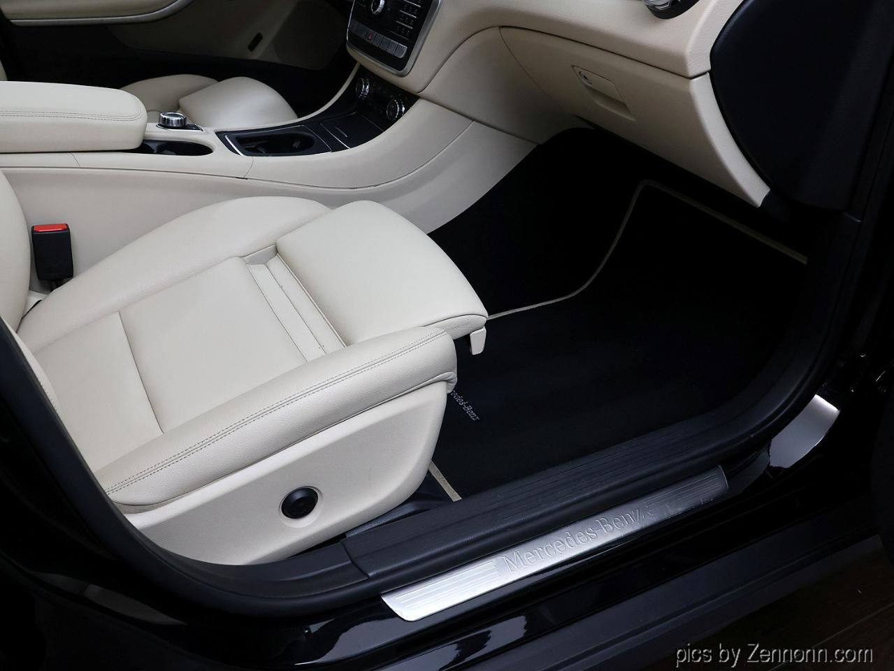Mercedes-Benz GLA GLA 250 4MATIC SUV 2018