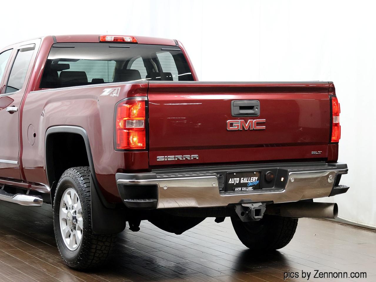 GMC Sierra 2500HD 4WD Double Cab 144.2" SLT 2015