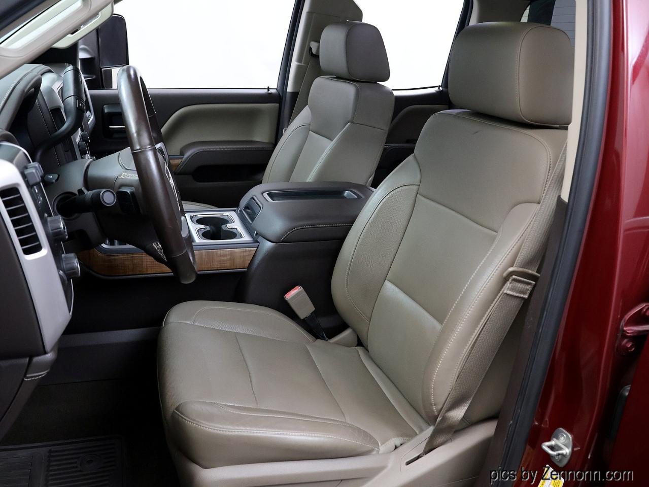 GMC Sierra 2500HD 4WD Double Cab 144.2" SLT 2015