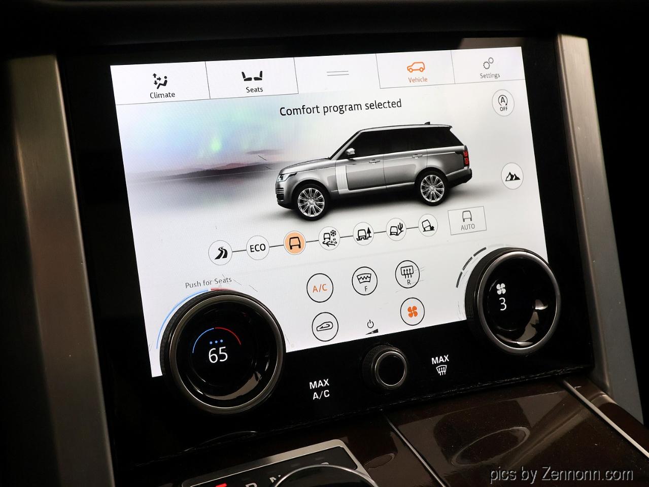 Land Rover Range Rover V8 Supercharged LWB 2019