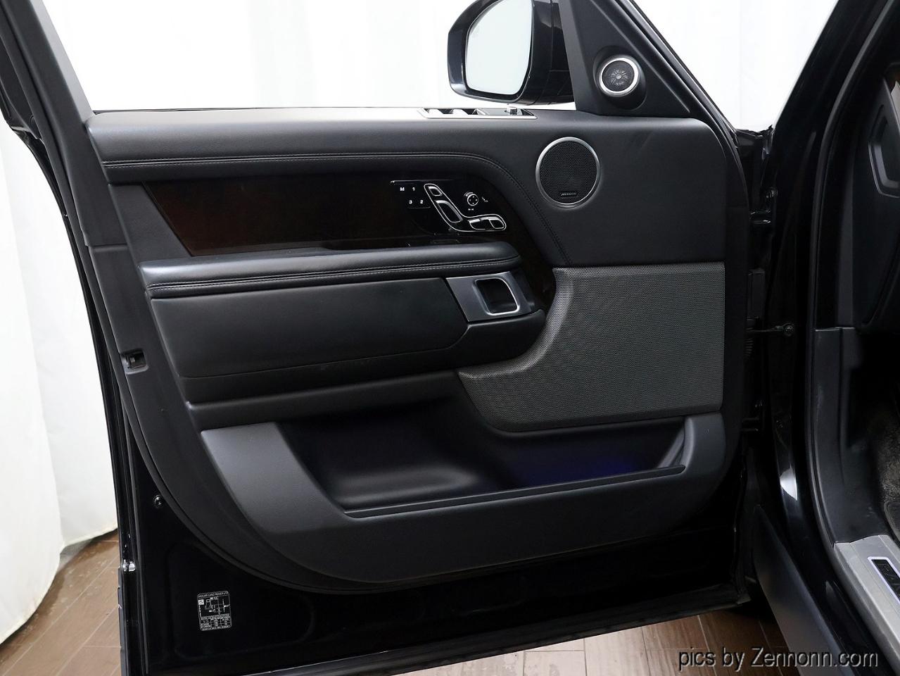 Land Rover Range Rover V8 Supercharged LWB 2019