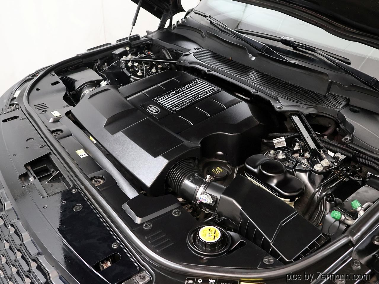 Land Rover Range Rover V8 Supercharged LWB 2019