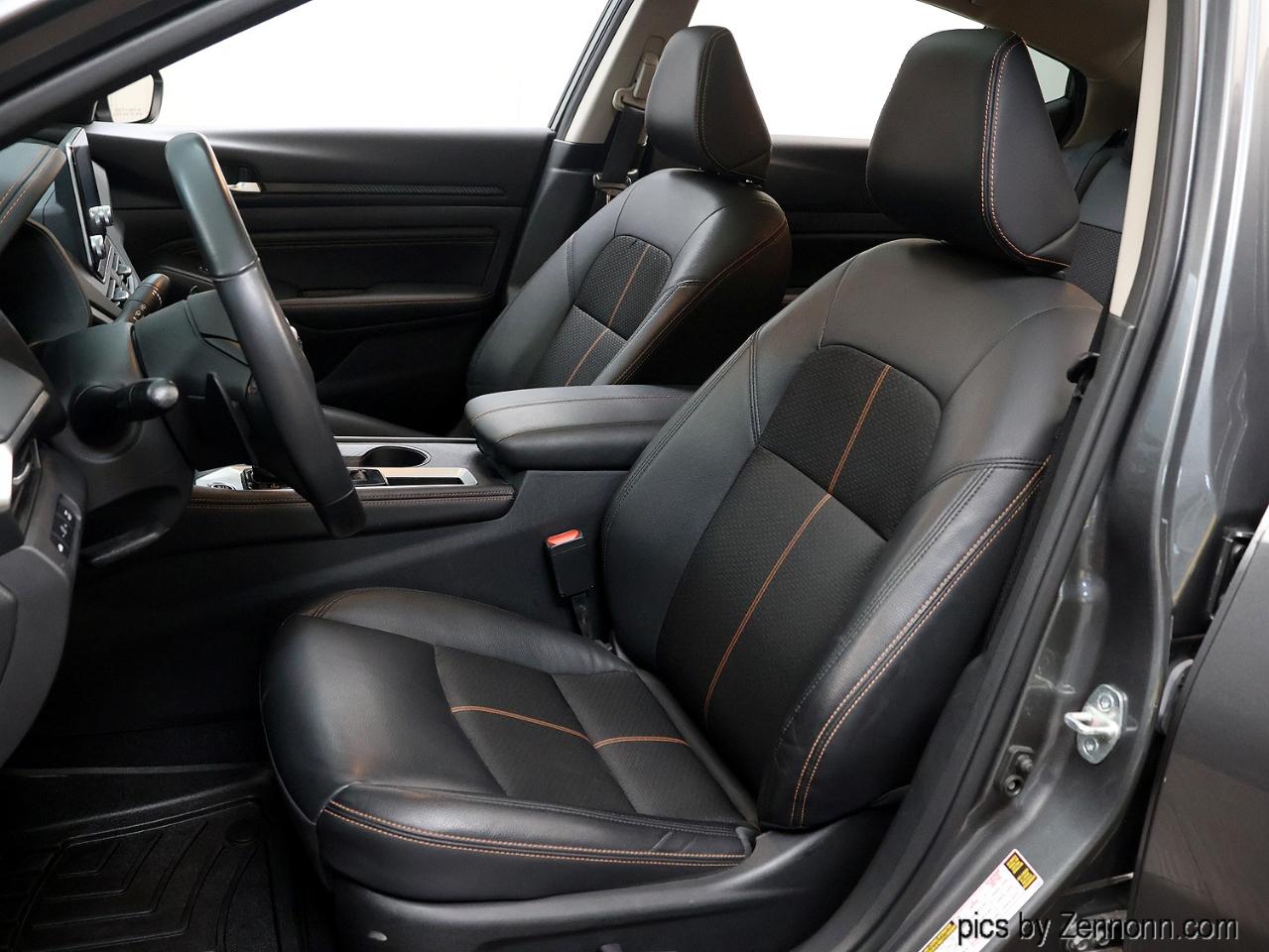 Nissan Altima  2022