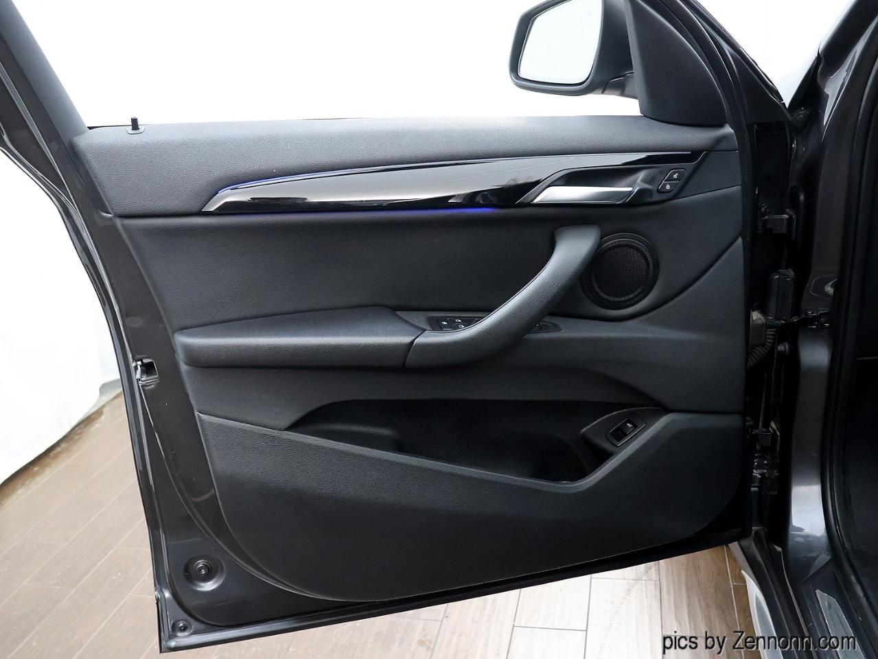 BMW X1 xDrive28i Sports Activity Vehicle 2021