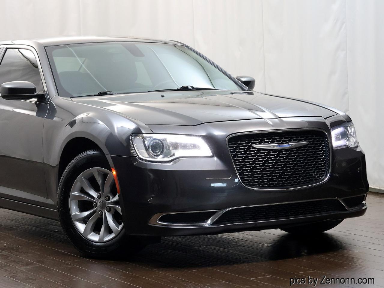 Chrysler 300 Touring RWD 2018