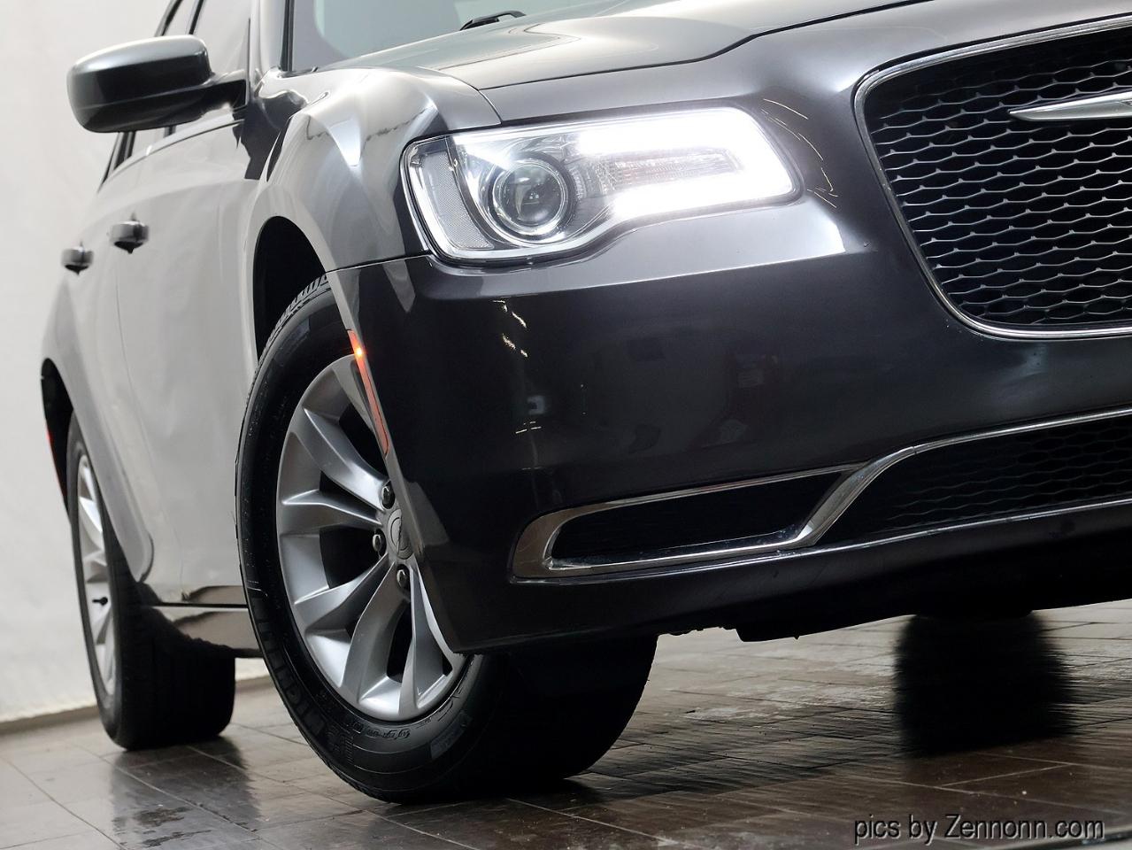 Chrysler 300 Touring RWD 2018