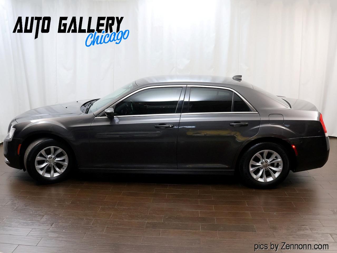 Chrysler 300 Touring RWD 2018