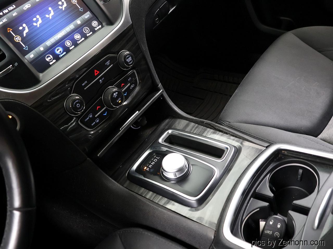 Chrysler 300 Touring RWD 2018