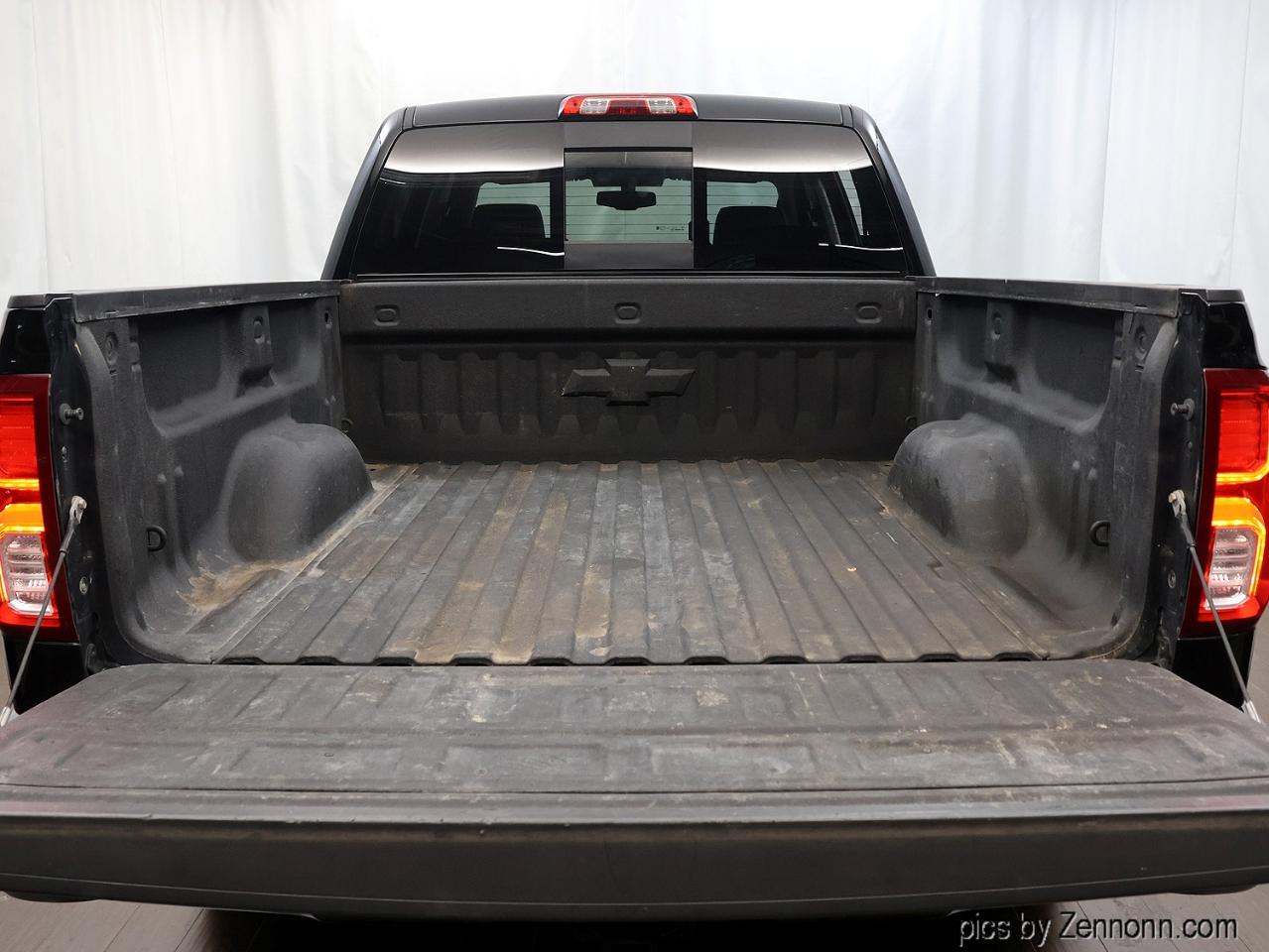 Chevrolet Silverado 1500 4WD Crew Cab 143.5" LTZ w/2LZ 2016