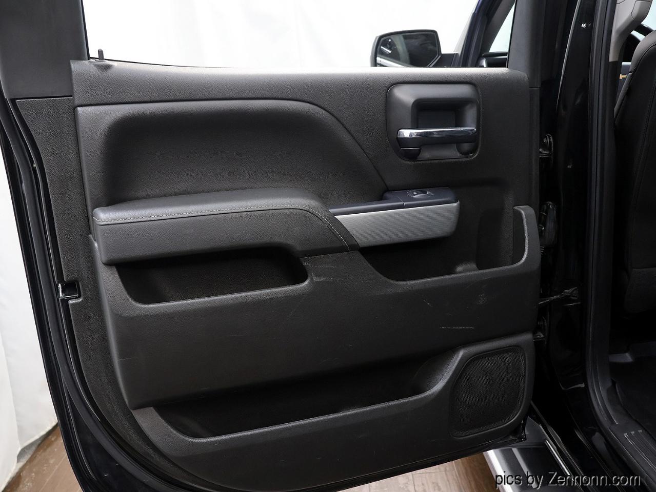 Chevrolet Silverado 1500 4WD Crew Cab 143.5" LTZ w/2LZ 2016