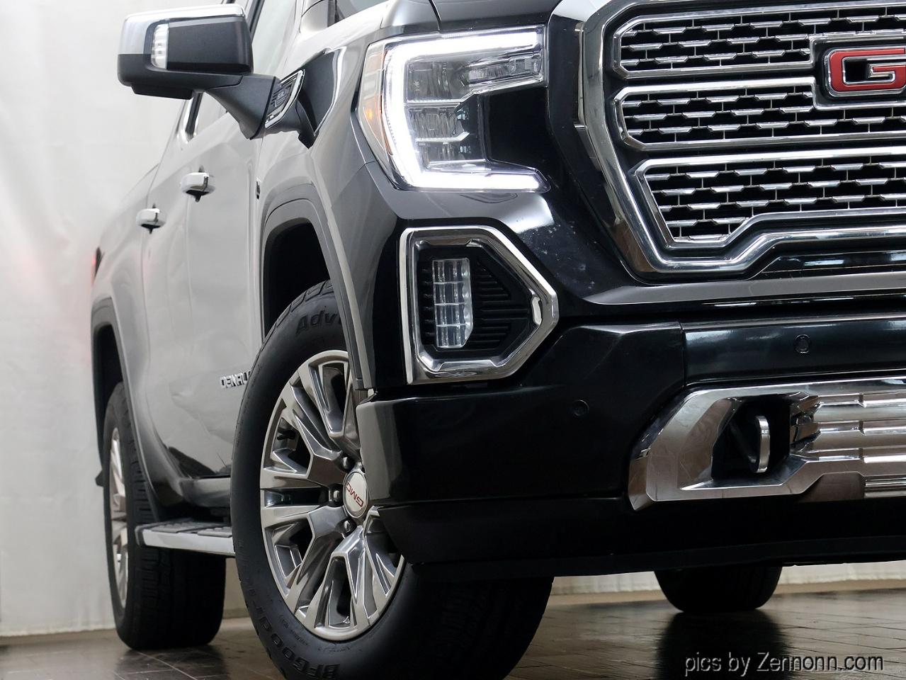 GMC Sierra 1500 4WD Crew Cab 147" Denali 2019