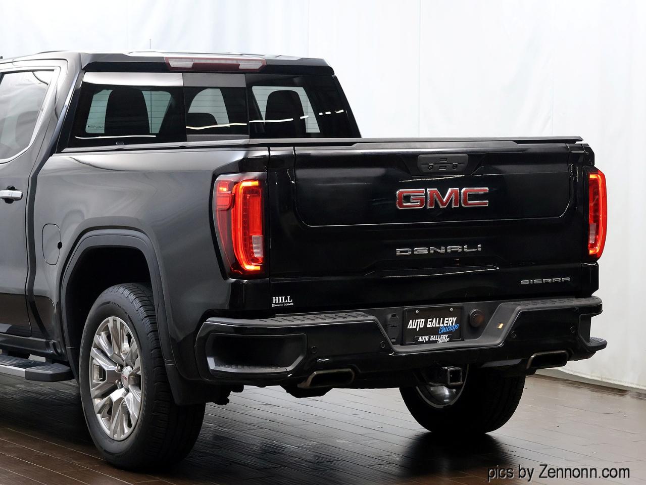 GMC Sierra 1500 4WD Crew Cab 147" Denali 2019