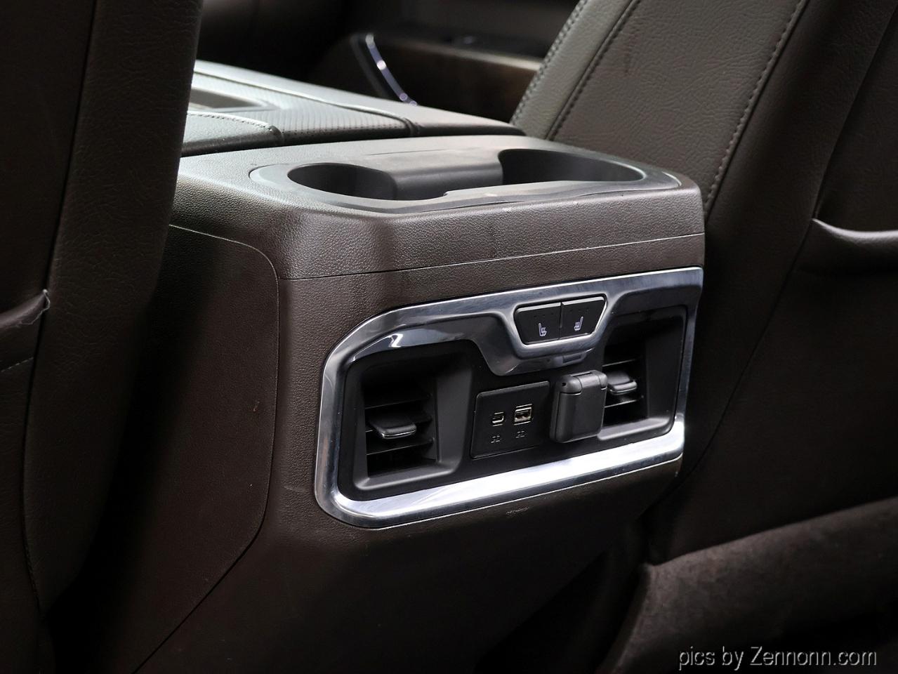 GMC Sierra 1500 4WD Crew Cab 147" Denali 2019