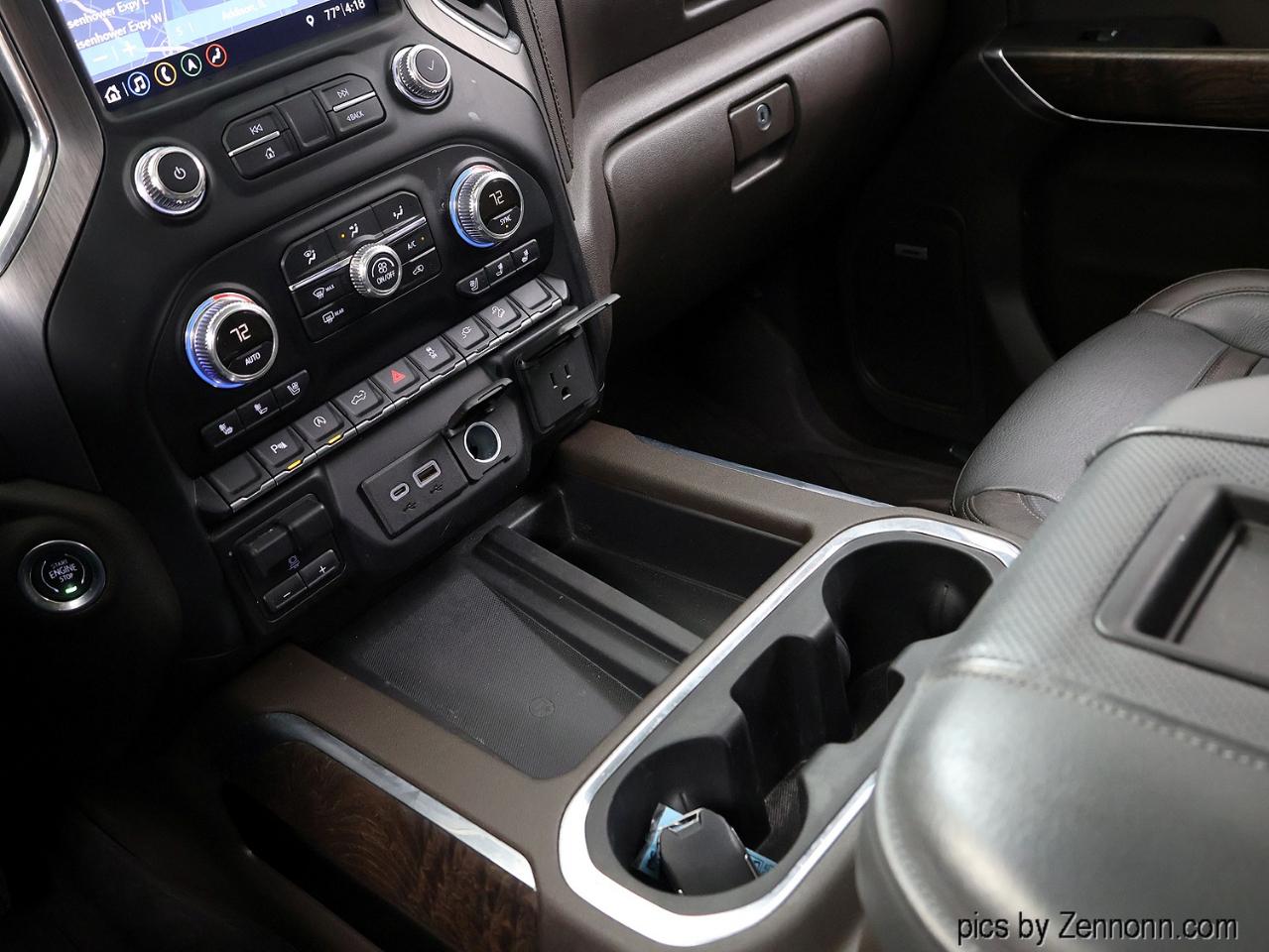 GMC Sierra 1500 4WD Crew Cab 147" Denali 2019