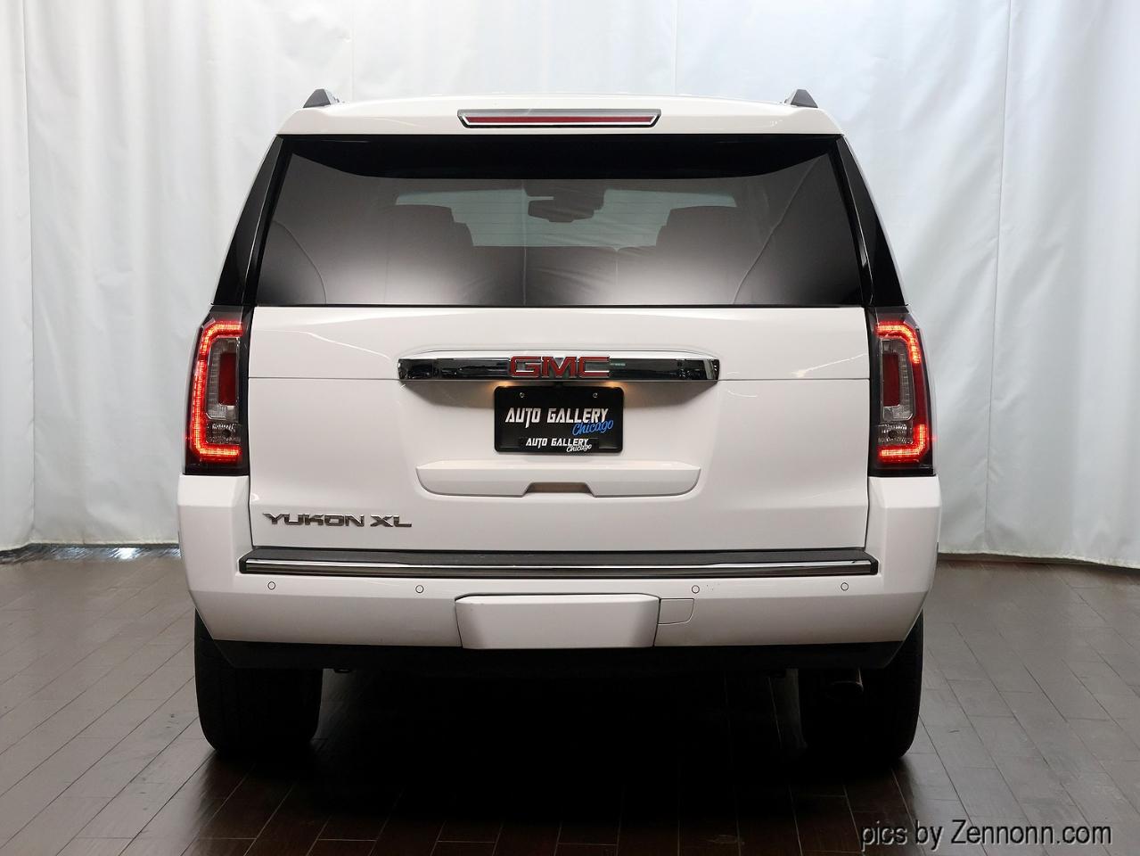 GMC Yukon XL 4WD 4dr Denali 2017