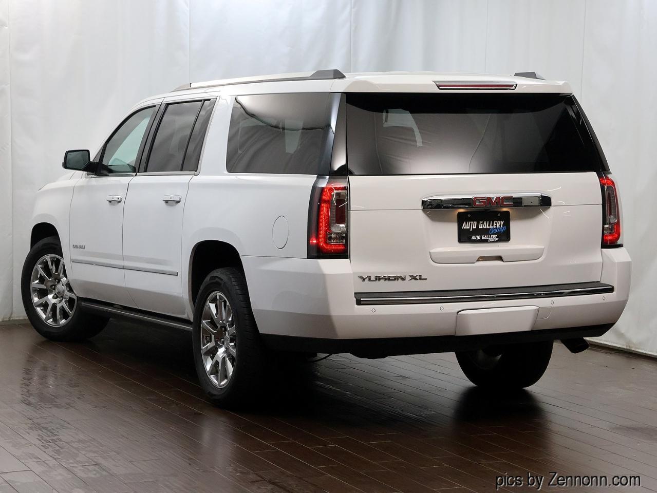 GMC Yukon XL 4WD 4dr Denali 2017