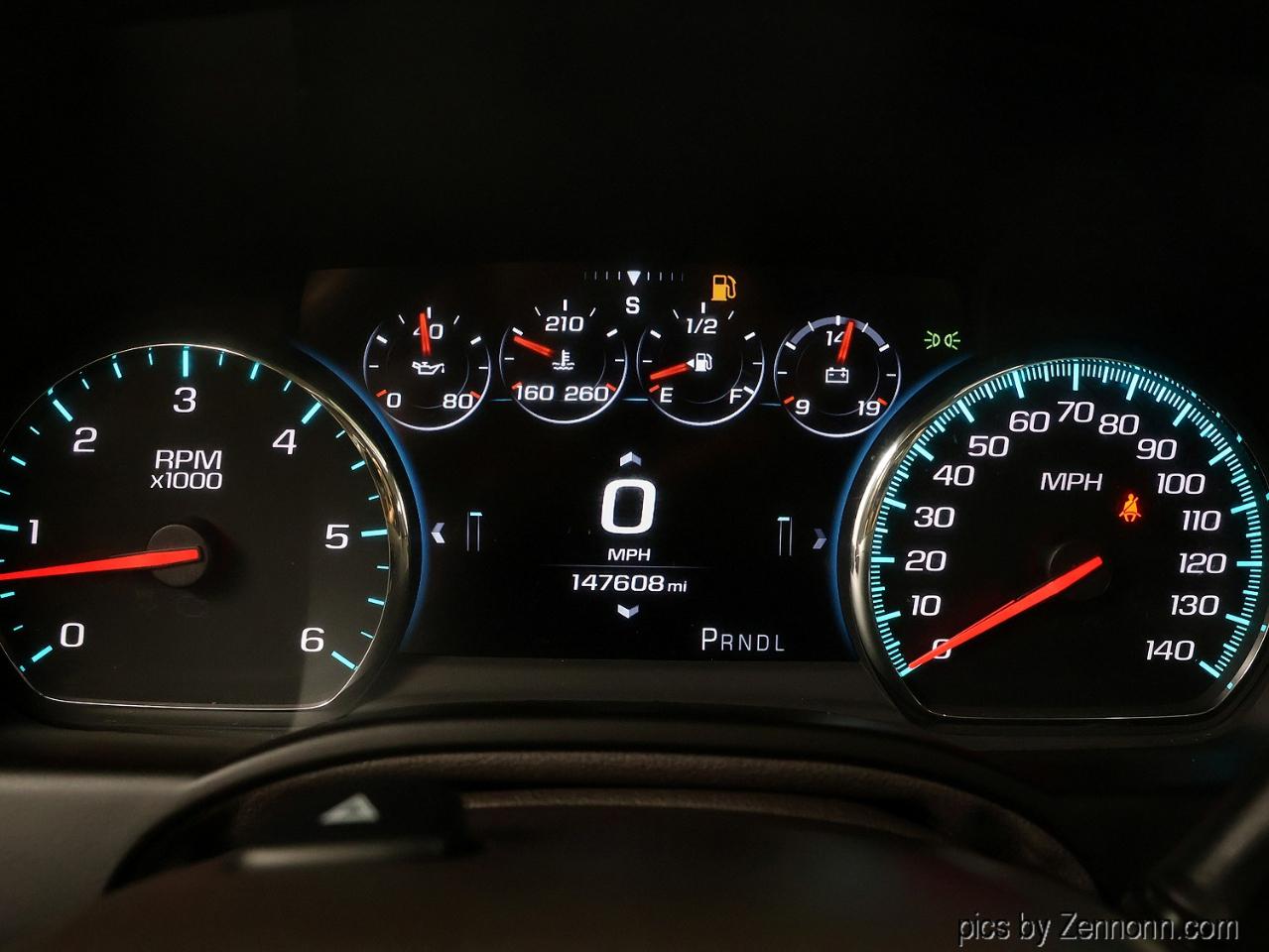 GMC Yukon XL 4WD 4dr Denali 2017