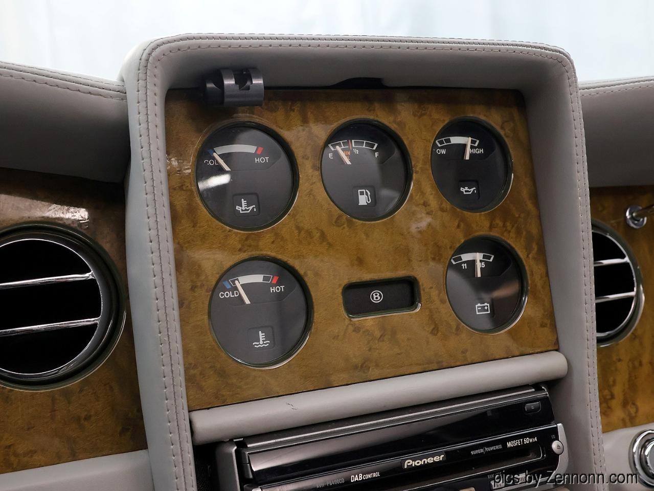 Bentley Azure  1998