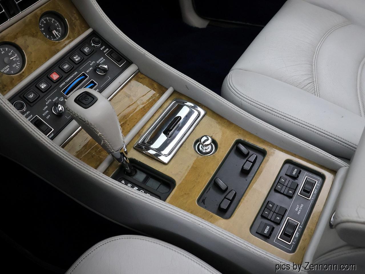 Bentley Azure  1998