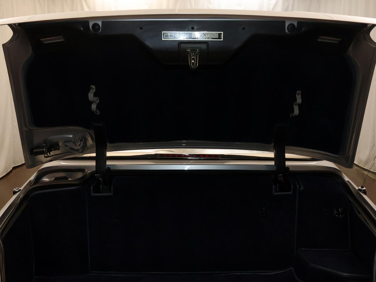 Bentley Azure  1998