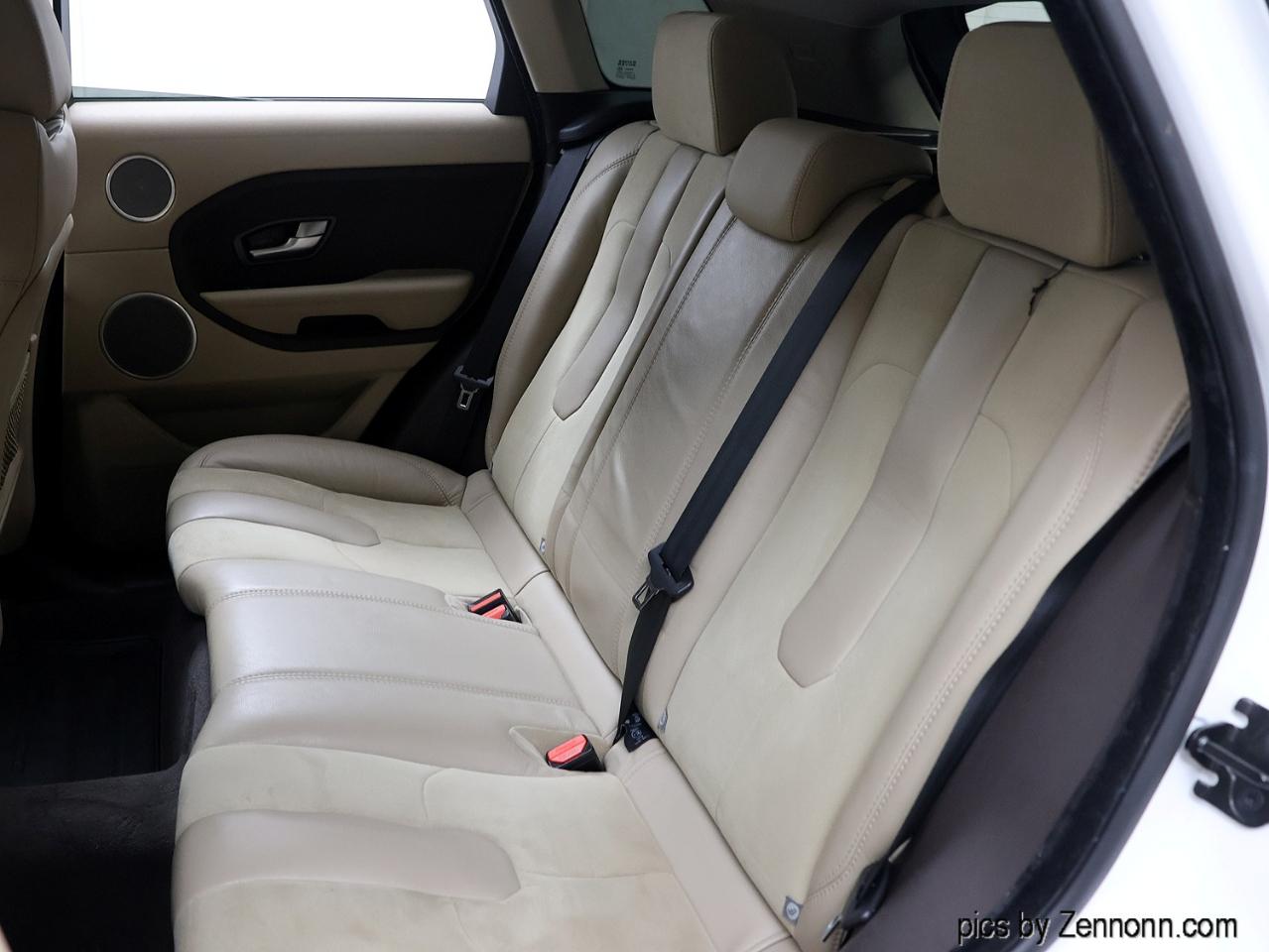 Land Rover Range Rover Evoque 5dr HB Pure 2015