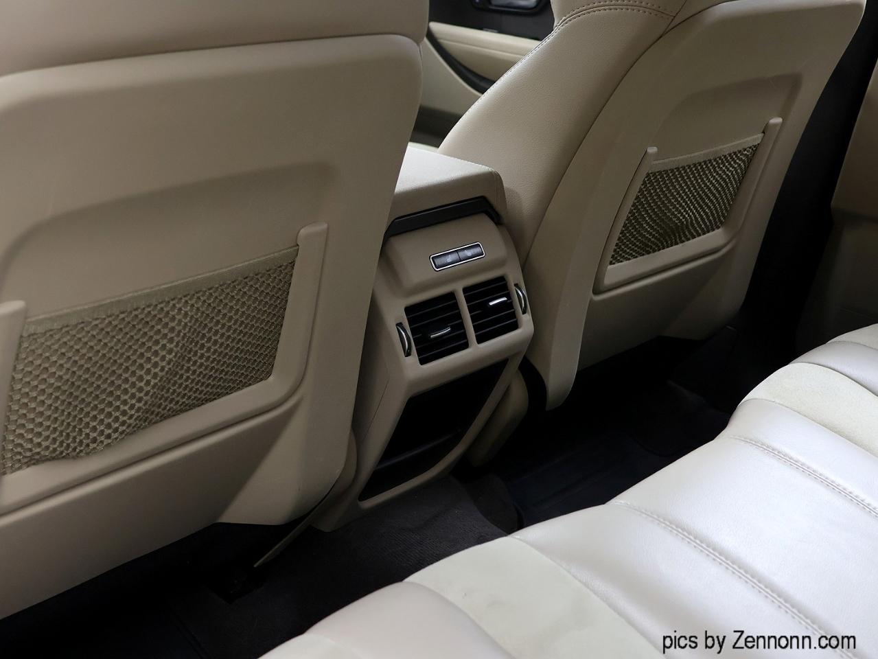 Land Rover Range Rover Evoque 5dr HB Pure 2015