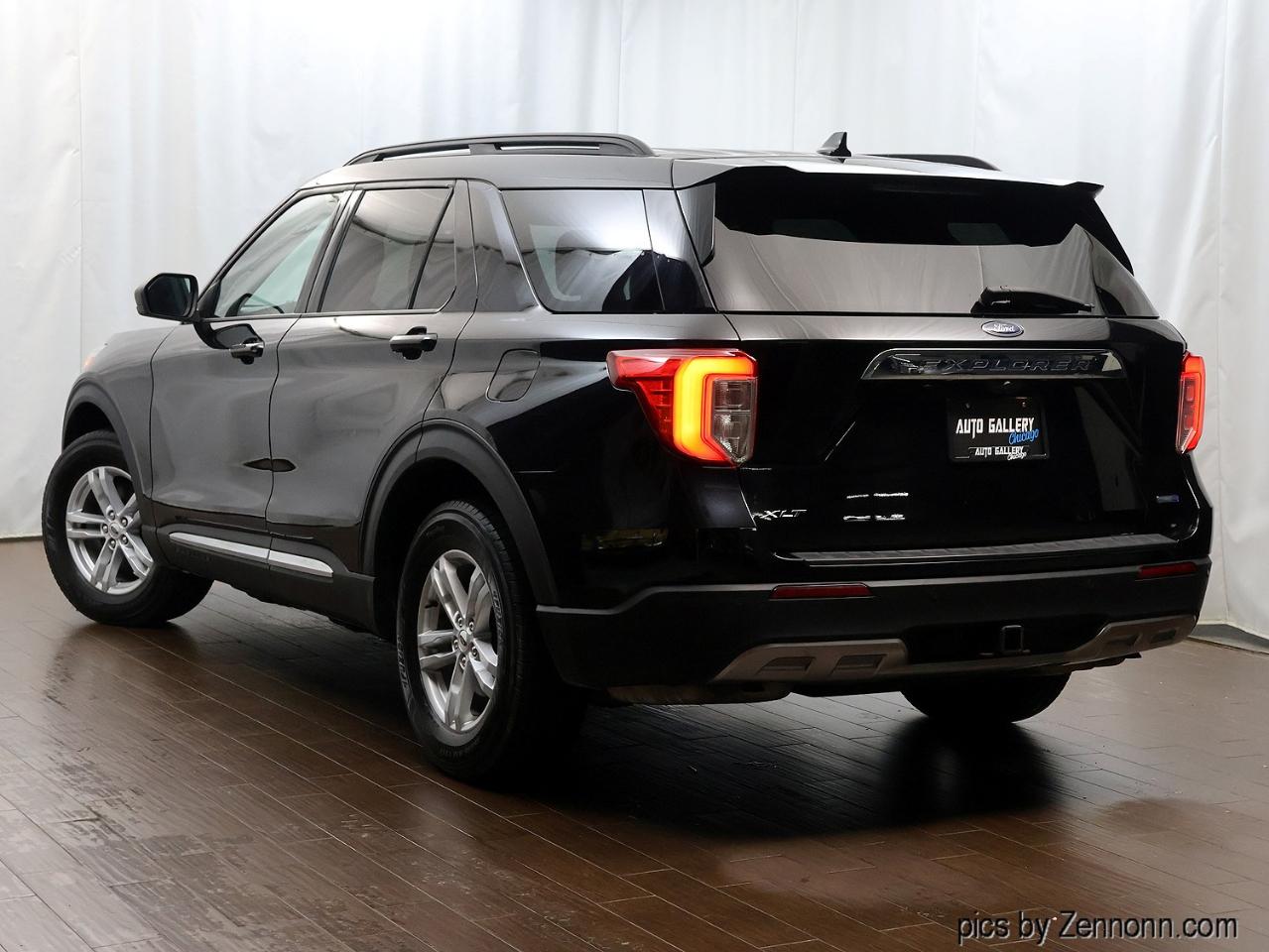 Ford Explorer XLT 4WD 2020