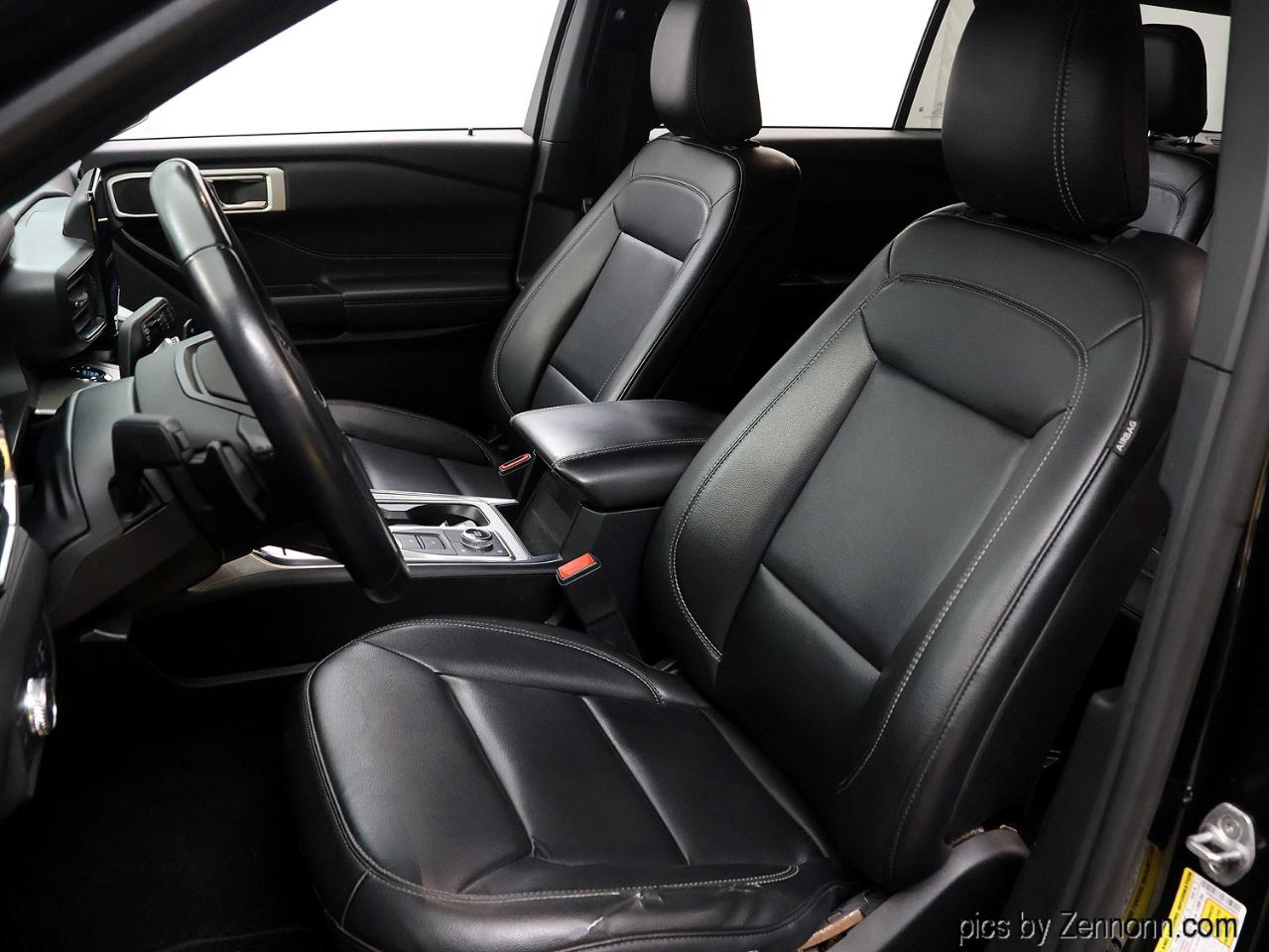 Ford Explorer XLT 4WD 2020