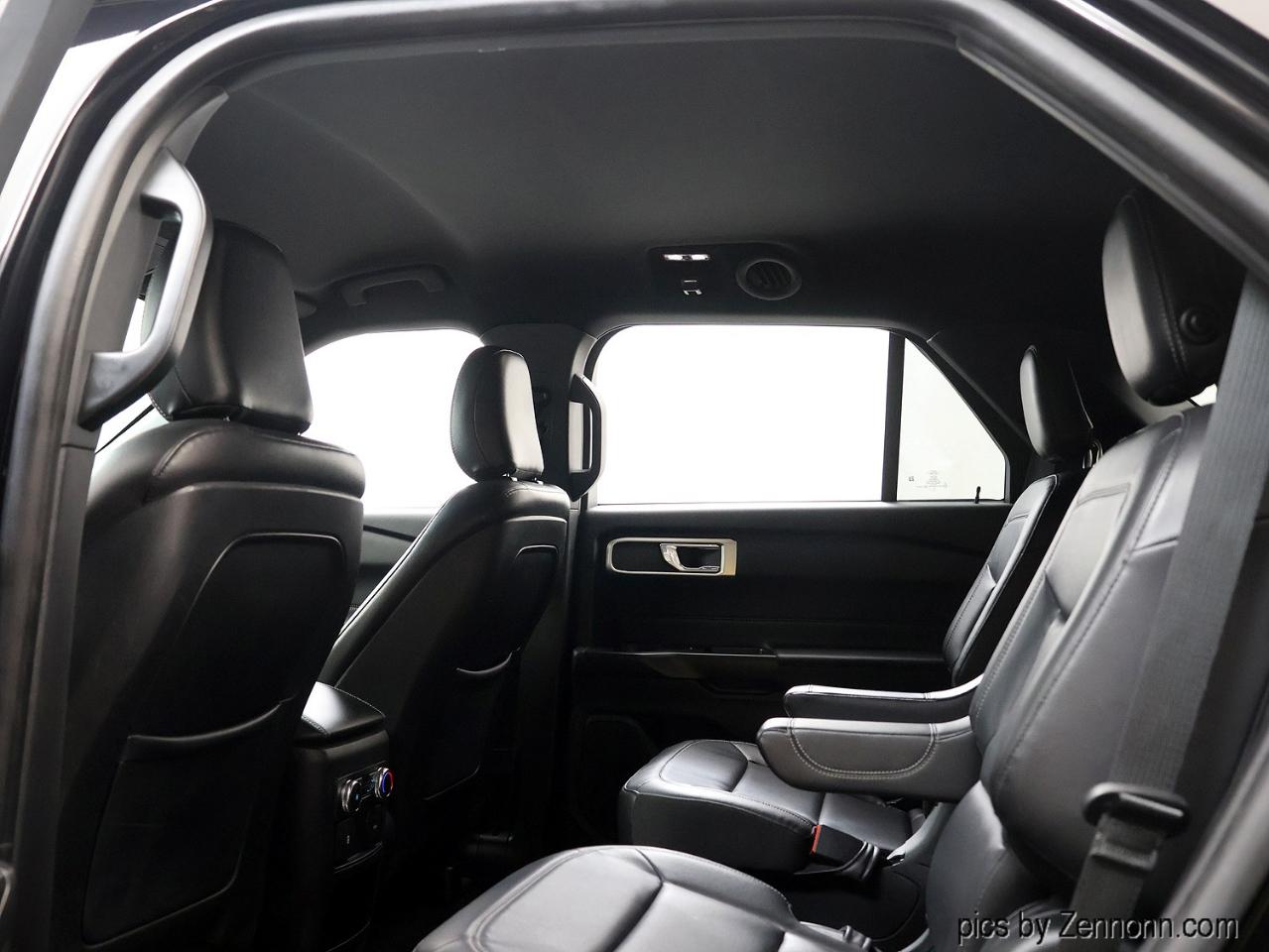Ford Explorer XLT 4WD 2020
