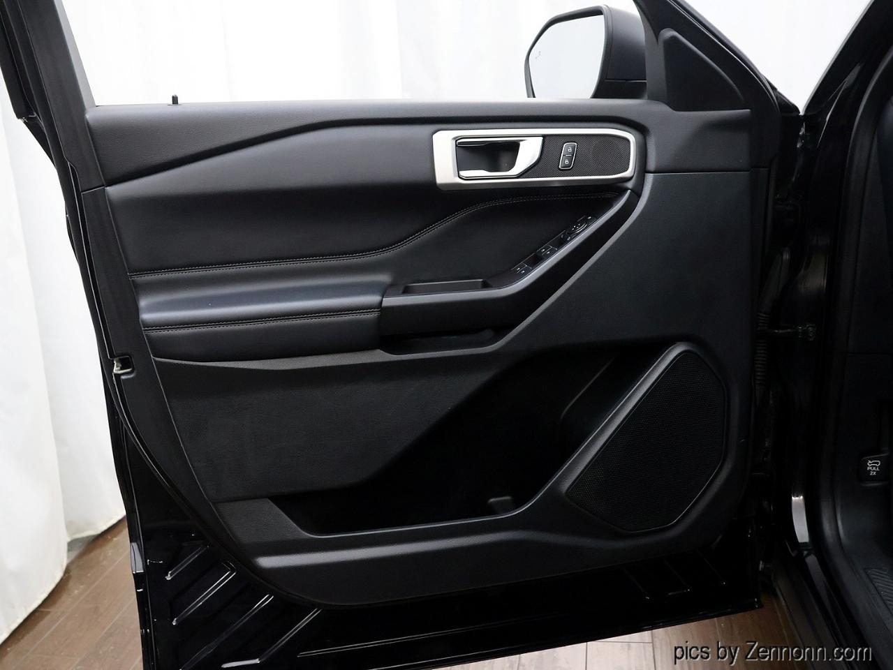 Ford Explorer XLT 4WD 2020