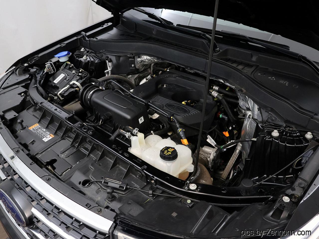 Ford Explorer XLT 4WD 2020