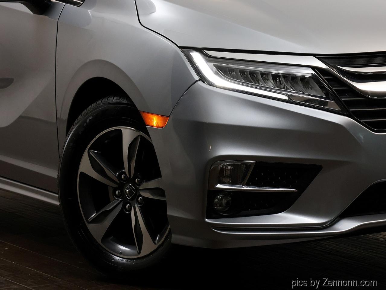 Honda Odyssey Touring Auto 2019