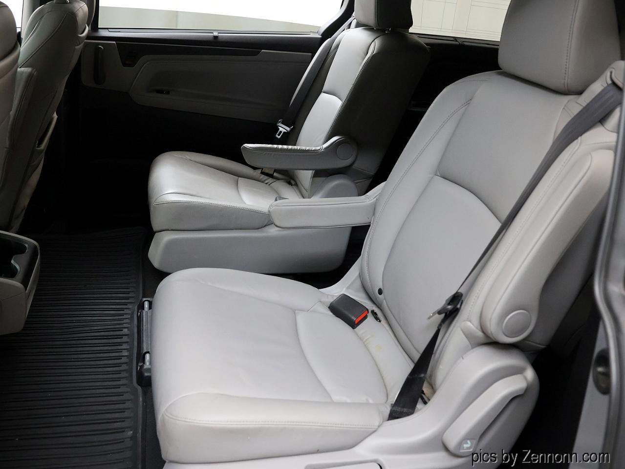 Honda Odyssey Touring Auto 2019