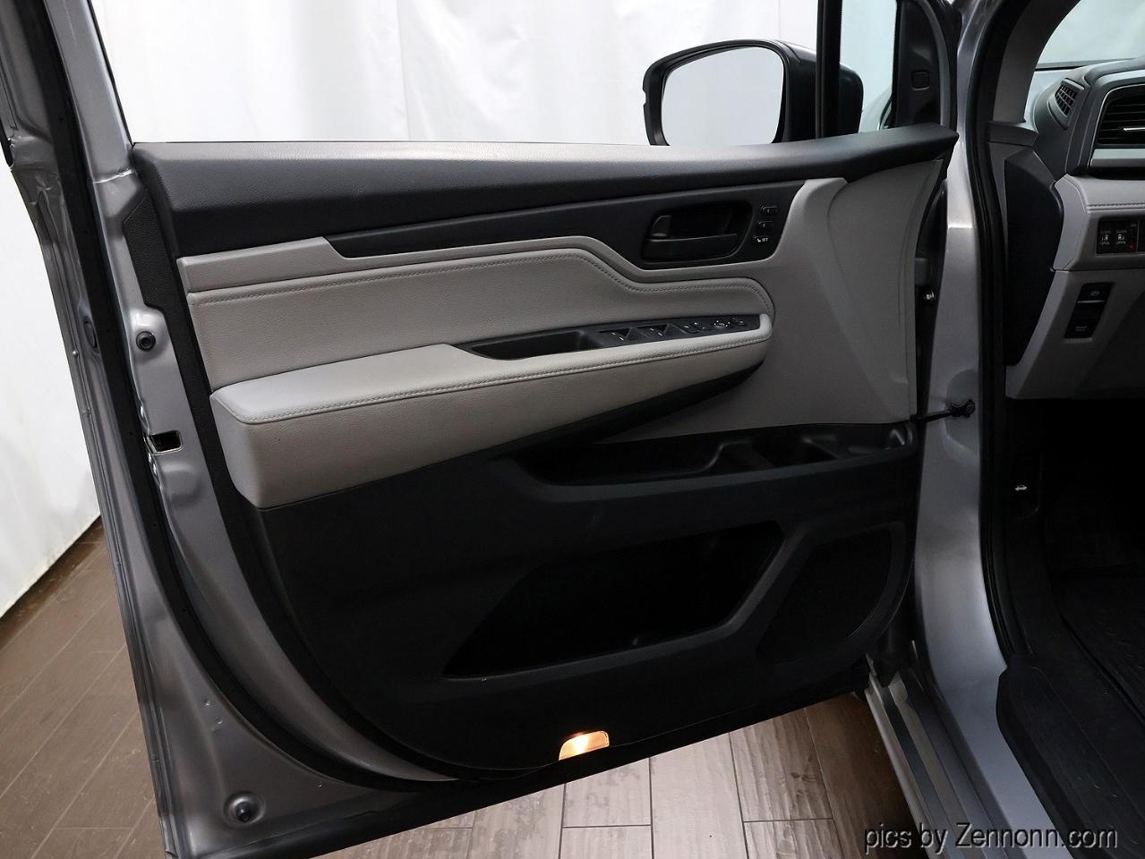 Honda Odyssey Touring Auto 2019