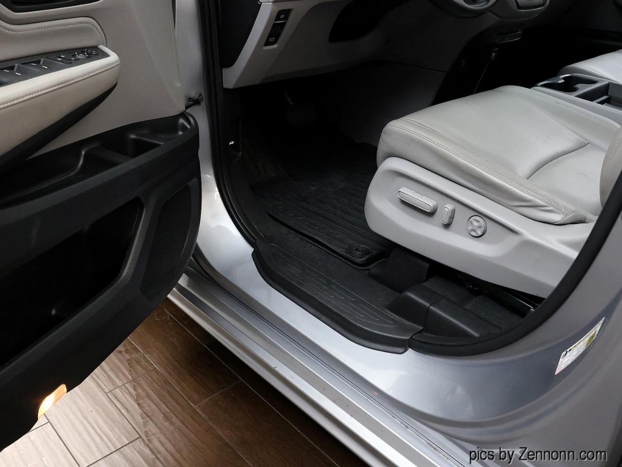 Honda Odyssey Touring Auto 2019