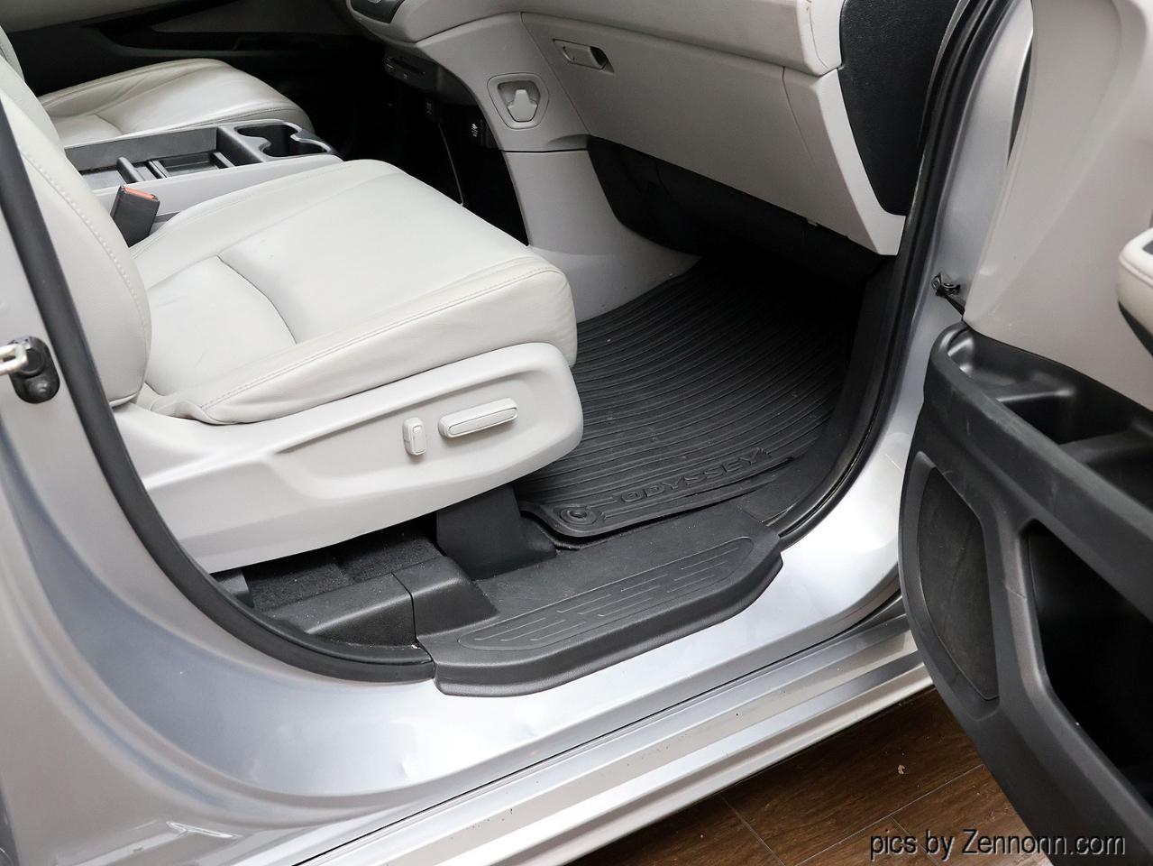 Honda Odyssey Touring Auto 2019