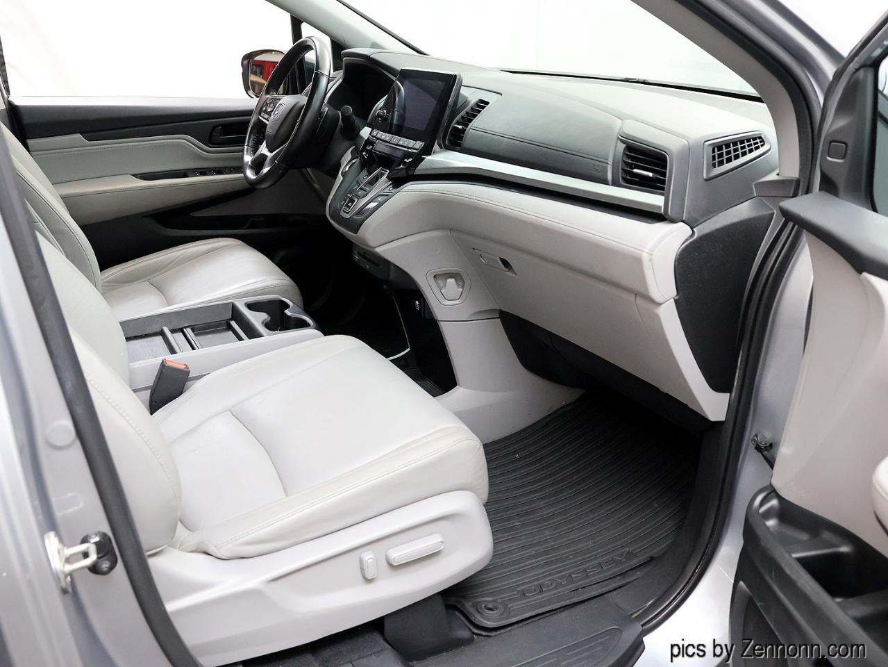 Honda Odyssey Touring Auto 2019