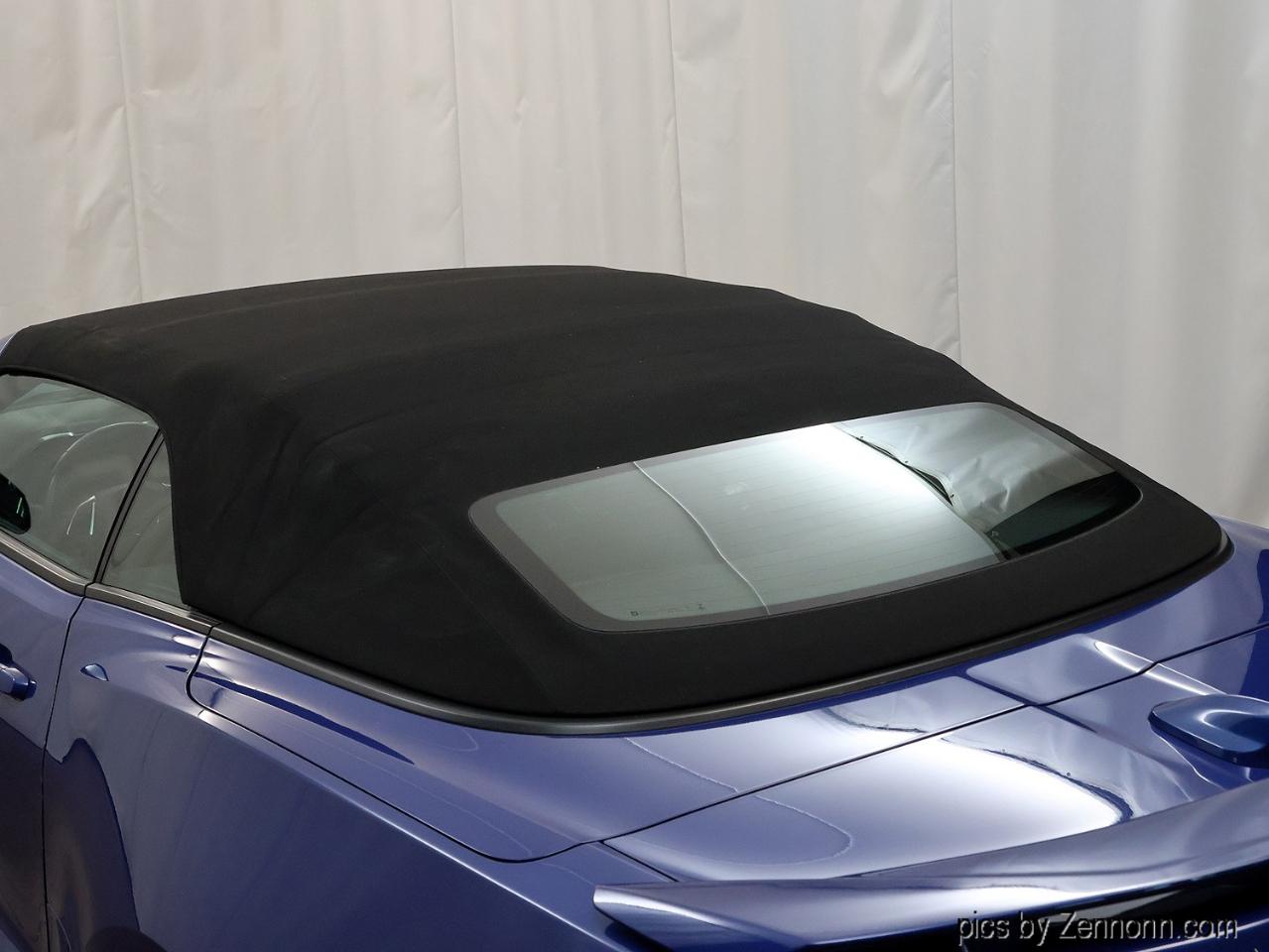 Chevrolet Camaro 2dr Convertible RS 2020