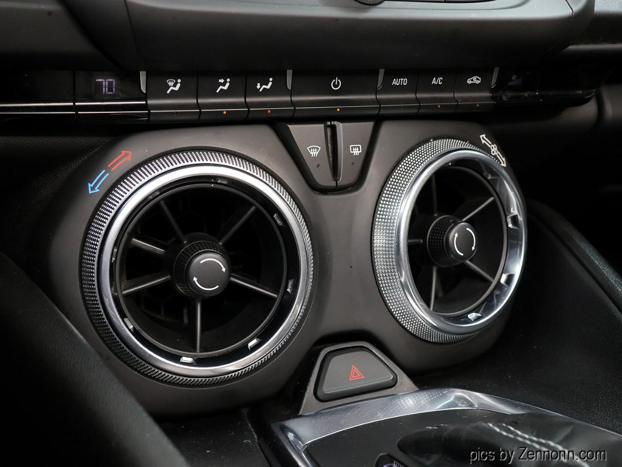 Chevrolet Camaro 2dr Convertible RS 2020