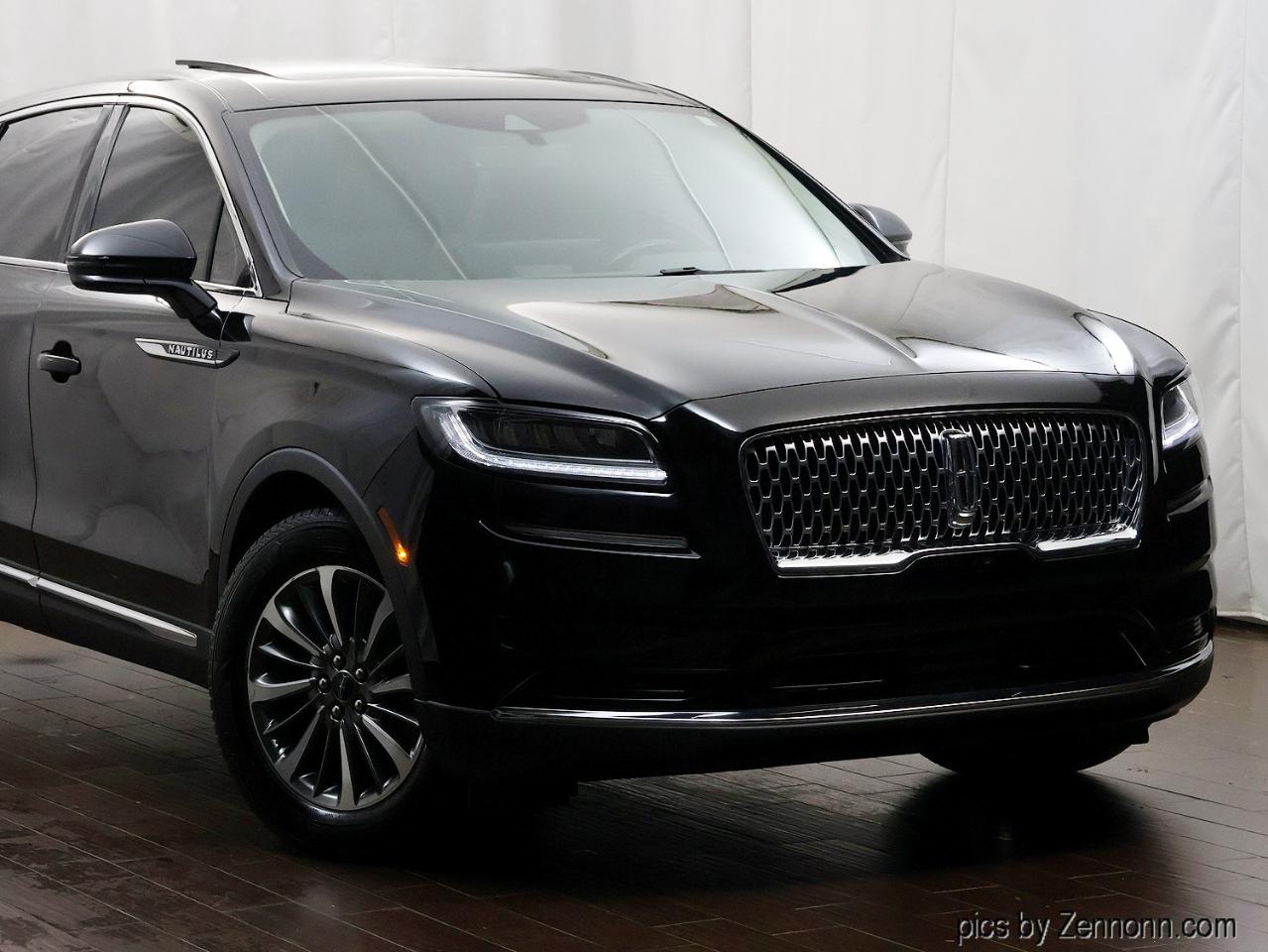 Lincoln Nautilus Reserve AWD 2021