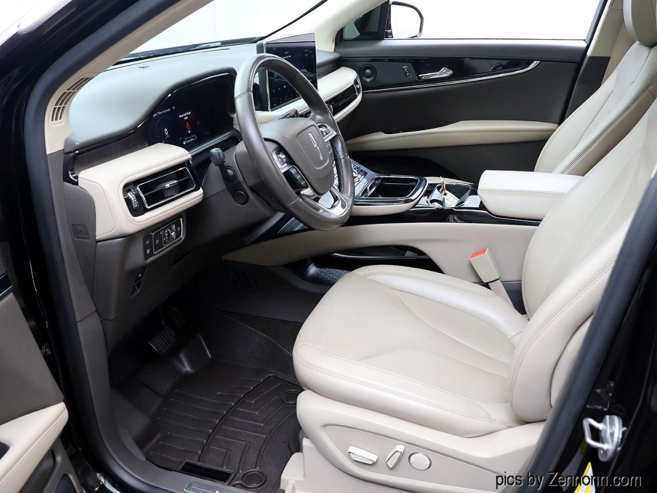 Lincoln Nautilus Reserve AWD 2021