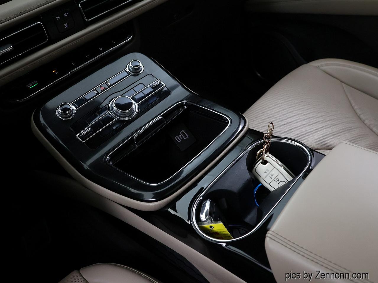 Lincoln Nautilus Reserve AWD 2021