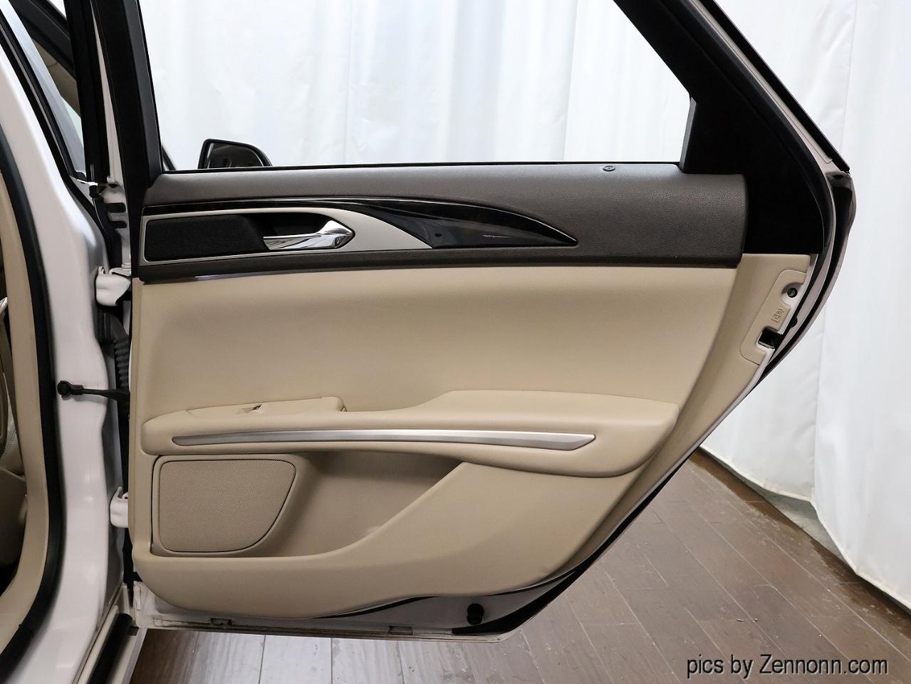 Lincoln MKZ 4dr Sdn AWD 2016