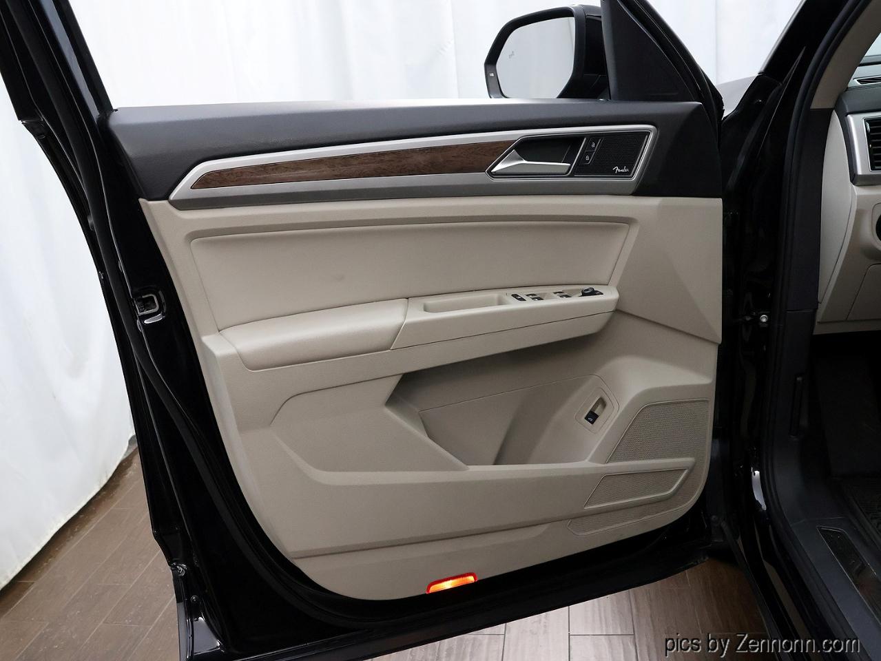 Volkswagen Atlas 3.6L V6 SEL Premium 4MOTION 2018